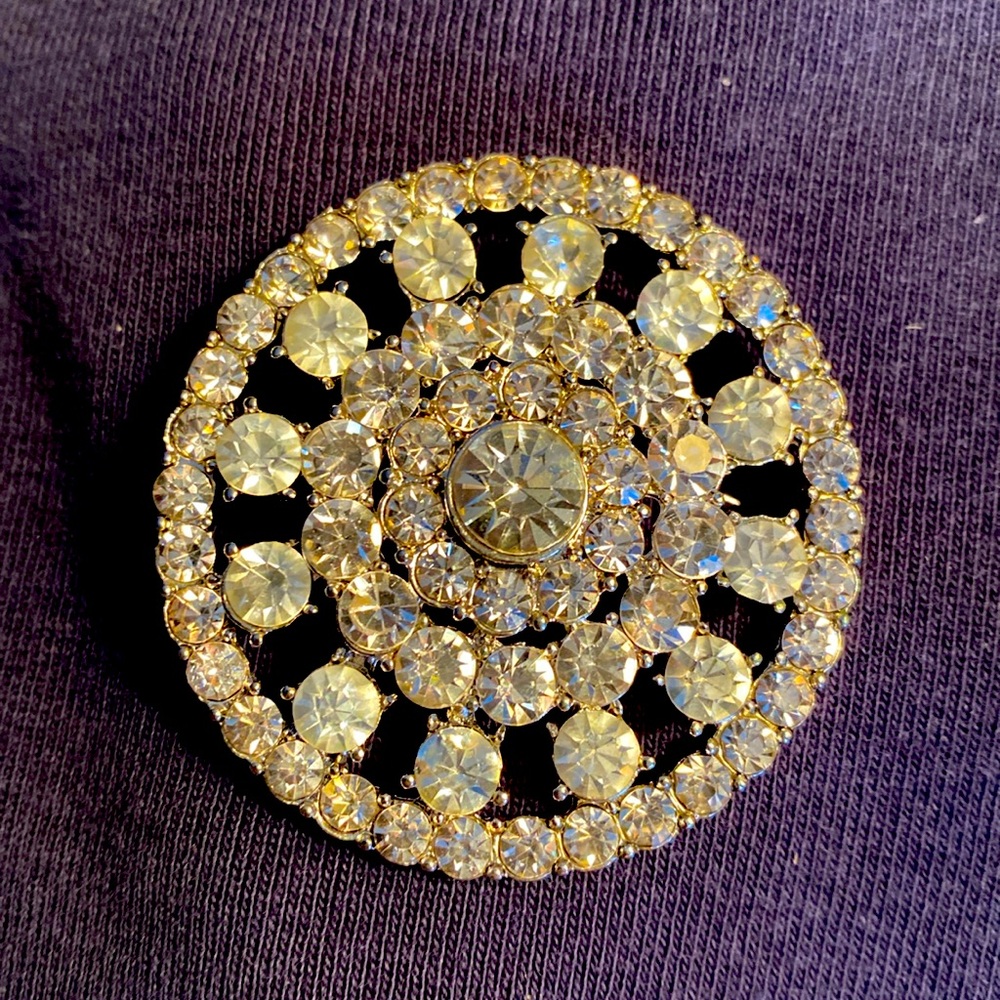 Blingy pin